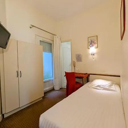 Hotel Iena 2*